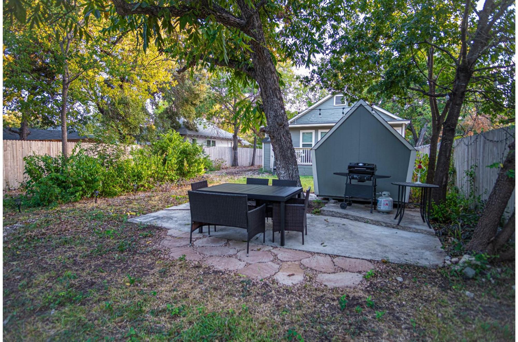 Chic Downtown Farmhouse With Garden And Bbq Grill San Antonio Dış mekan fotoğraf